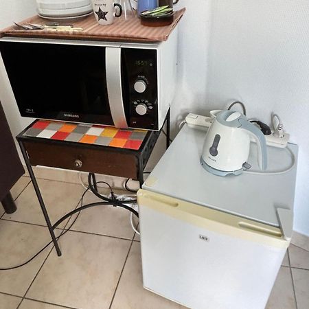 La Petite Maison لو بيرايْ أو إيفلين المظهر الخارجي الصورة